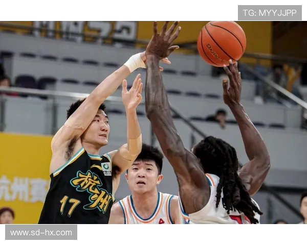 广东宏远强强对决再燃战火巅峰之战揭示新赛季格局变化